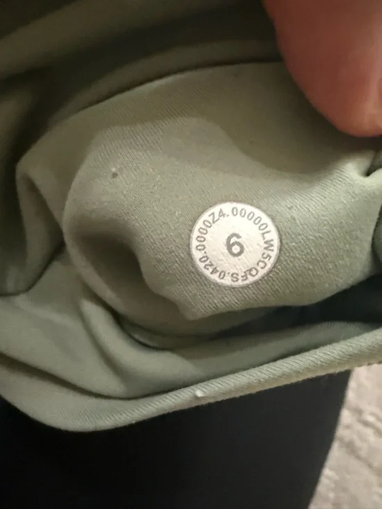 Lululemon Invigorate High-Rise Tight 25” 6 gray sage athleisure gym running - Picture 4 of 6